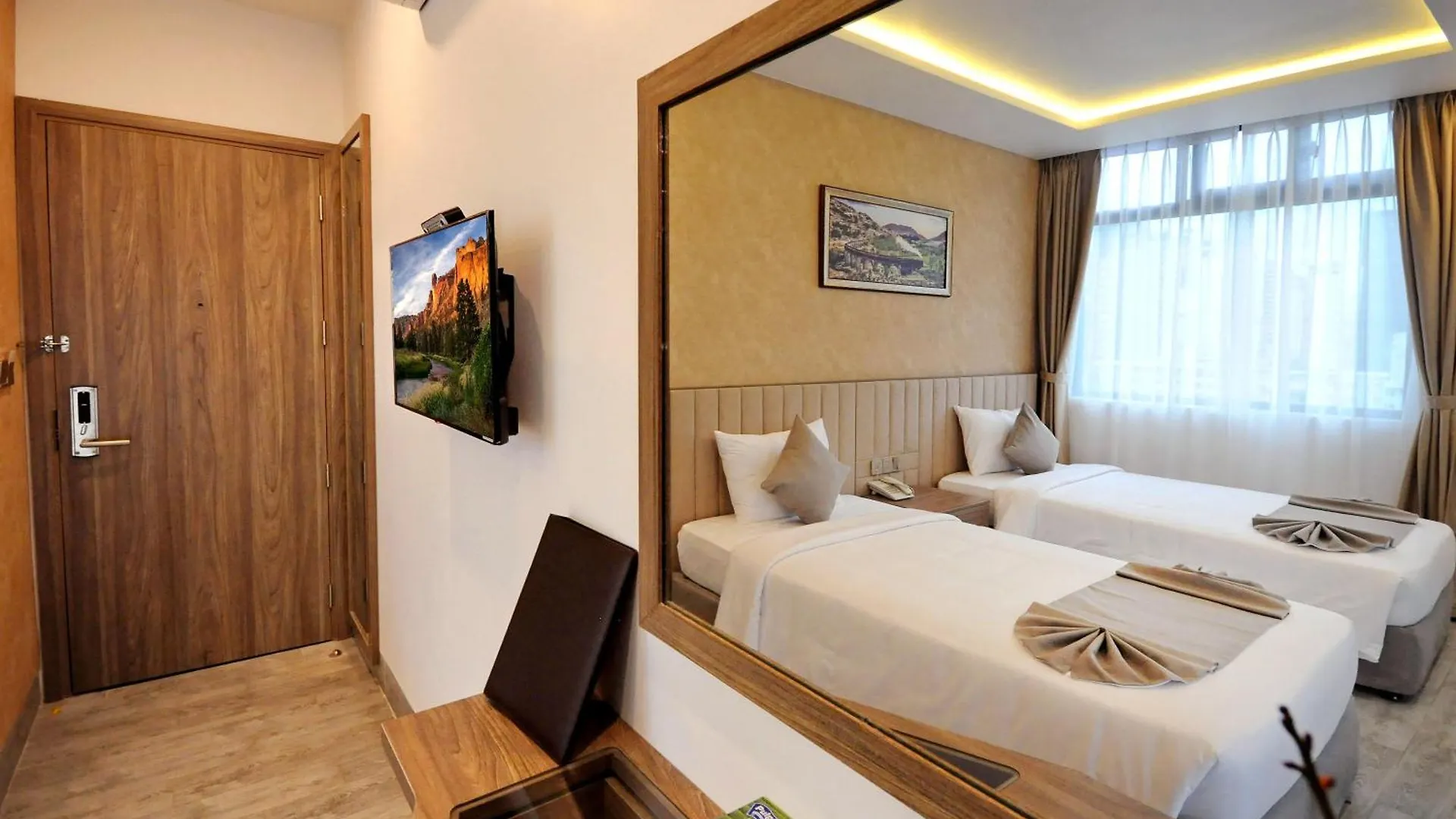Khach San A L Bird Apartment Nha Trang