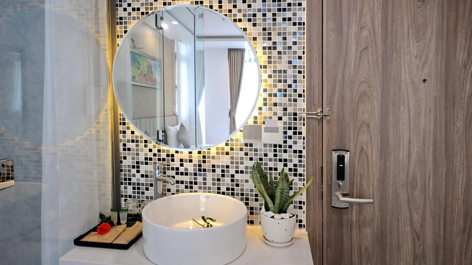 Khach San A L Bird Apartment Nha Trang