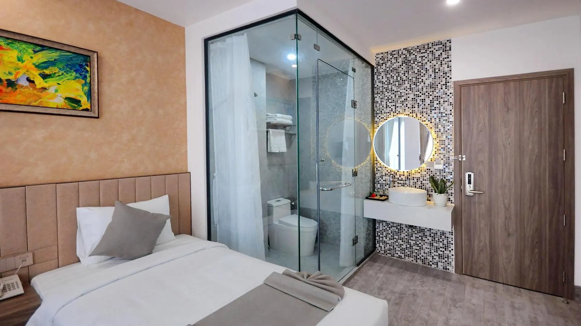 Khach San A L Bird Apartment Nha Trang Vietnam
